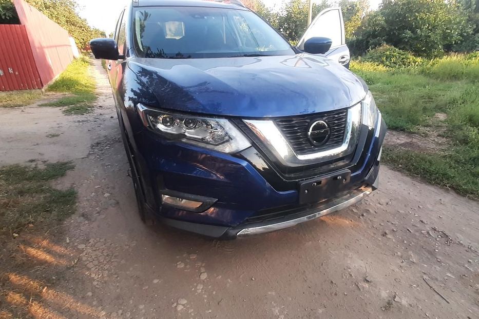 Продам Nissan Rogue SL AWD 2018 года в Одессе