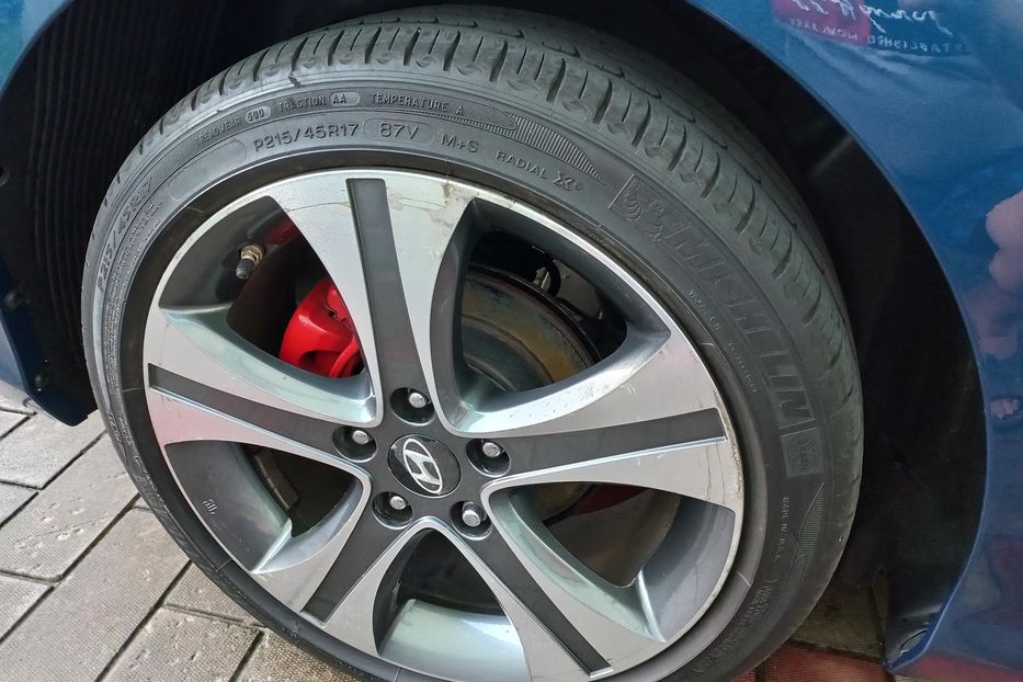 Продам Hyundai Elantra Sport Coupe 2014 года в Киеве