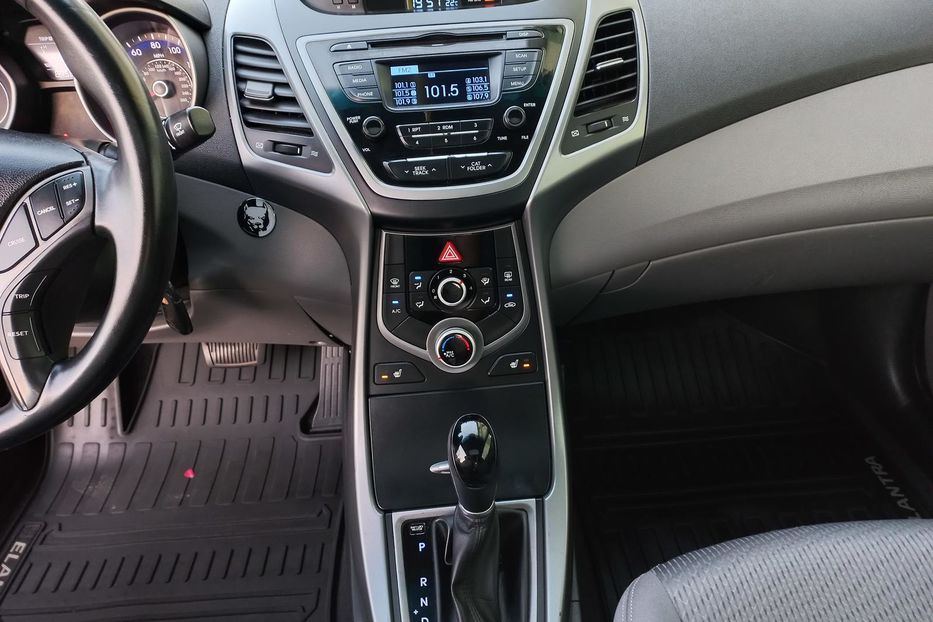 Продам Hyundai Elantra Sport Coupe 2014 года в Киеве