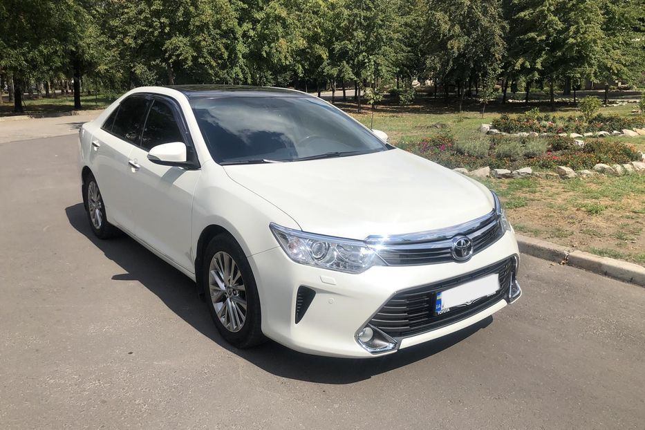 Продам Toyota Camry 2016 года в Запорожье