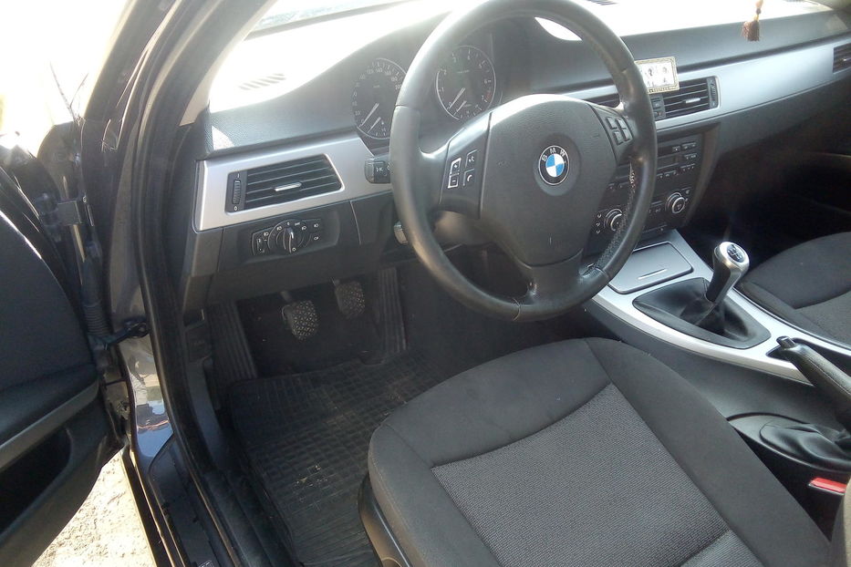 Продам BMW 318 2007 года в Чернигове