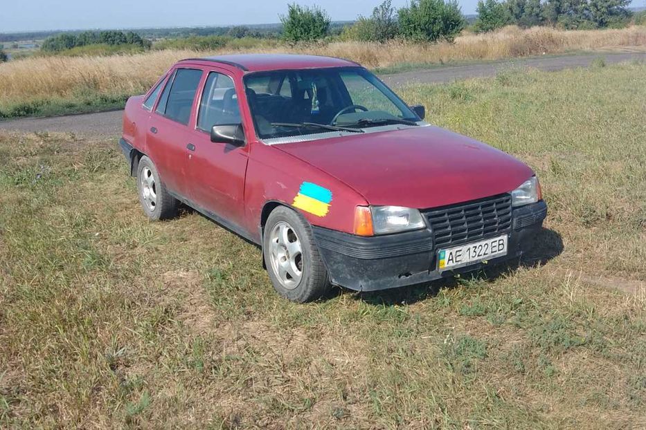 Продам Opel Kadett 1987 года в г. Павлоград, Днепропетровская область