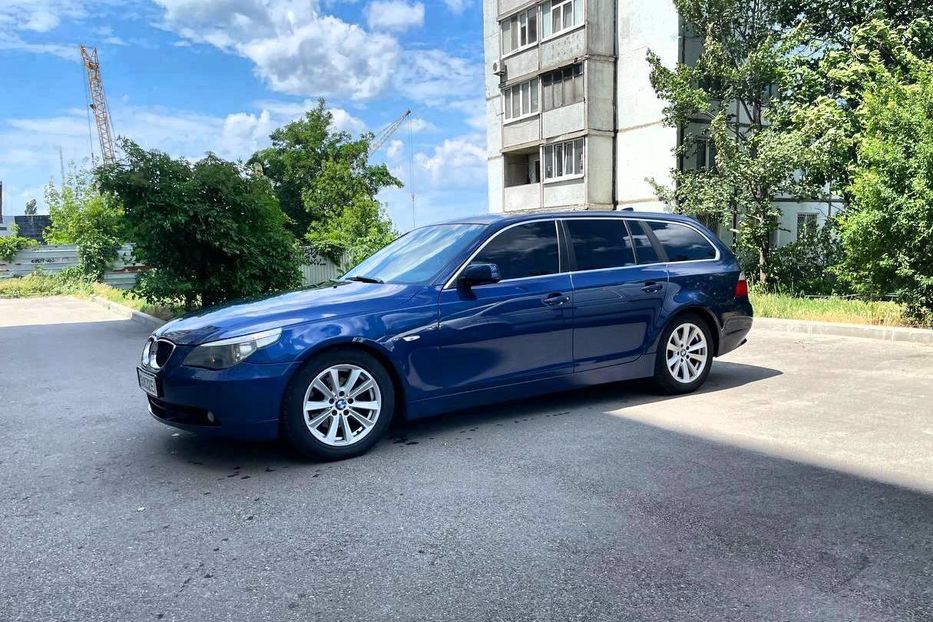 Продам BMW 525 2004 года в Харькове