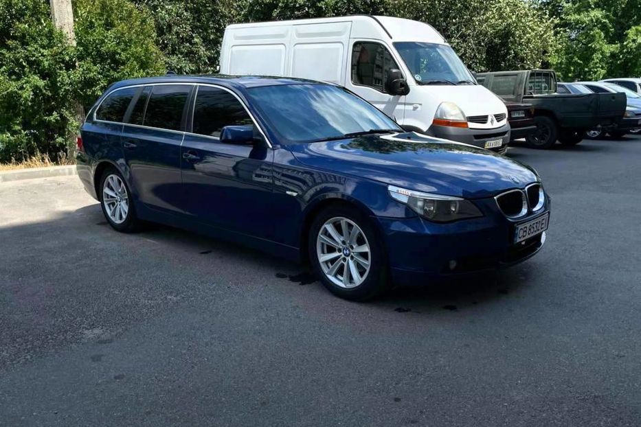 Продам BMW 525 2004 года в Харькове