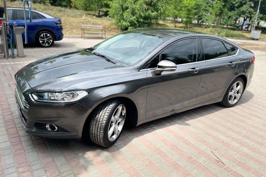 Продам Ford Fusion 2016 года в г. Ладыжин, Винницкая область