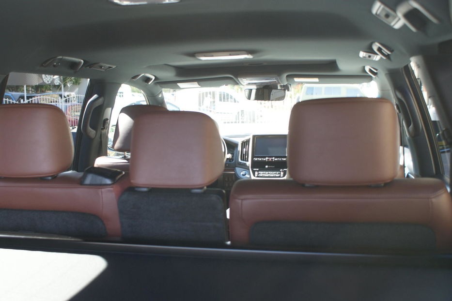 Продам Toyota Land Cruiser 200 Excalibur  2018 года в Одессе