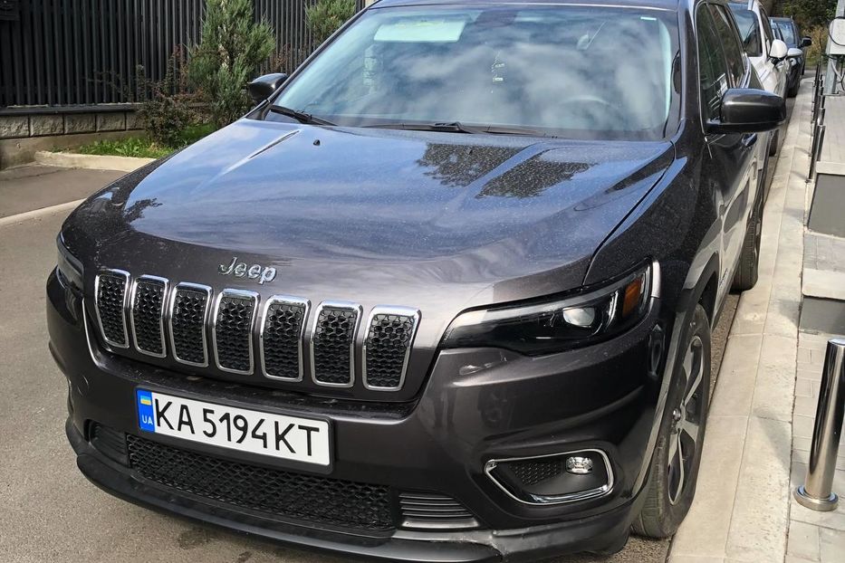 Продам Jeep Cherokee 2019 года в Киеве