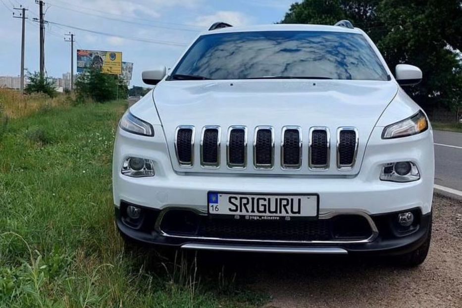 Продам Jeep Cherokee 2015 года в Одессе