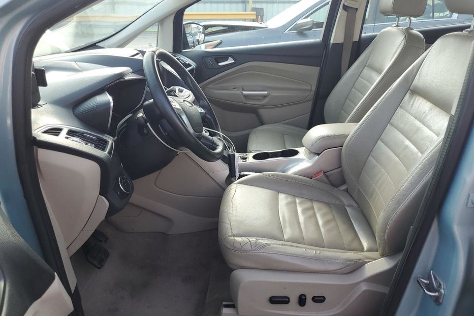 Продам Ford C-Max Premium  2014 года в Киеве