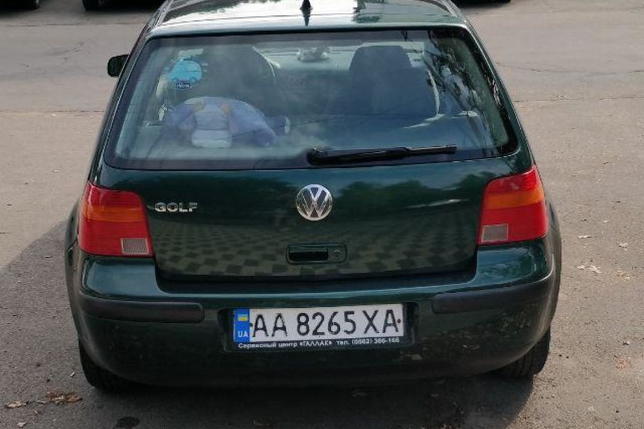Продам Volkswagen Golf IV 1998 года в Киеве