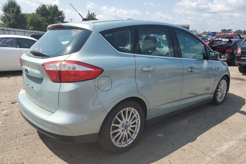 Продам Ford C-Max Premium  2013 года в Киеве