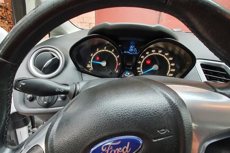 Продам Ford Fiesta 2013 года в Ужгороде