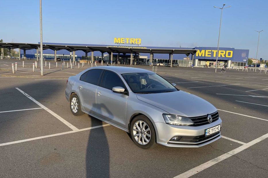 Продам Volkswagen Jetta 2015 года в г. Кривой Рог, Днепропетровская область