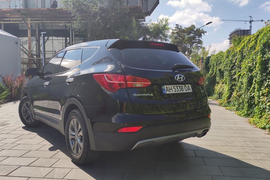 Продам Hyundai Santa FE 2014 года в Днепре