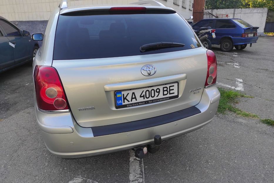 Продам Toyota Avensis 2008 года в Киеве