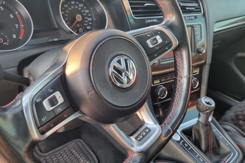 Продам Volkswagen Golf GTI Perfomance 2016 года в Хмельницком