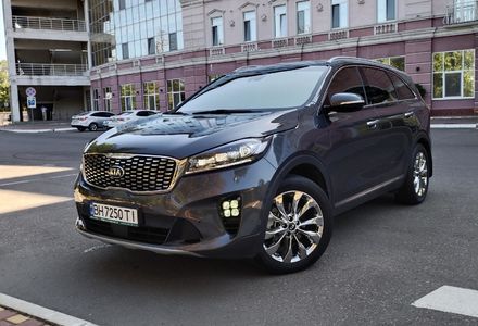 Продам Kia Sorento 2018 года в Одессе