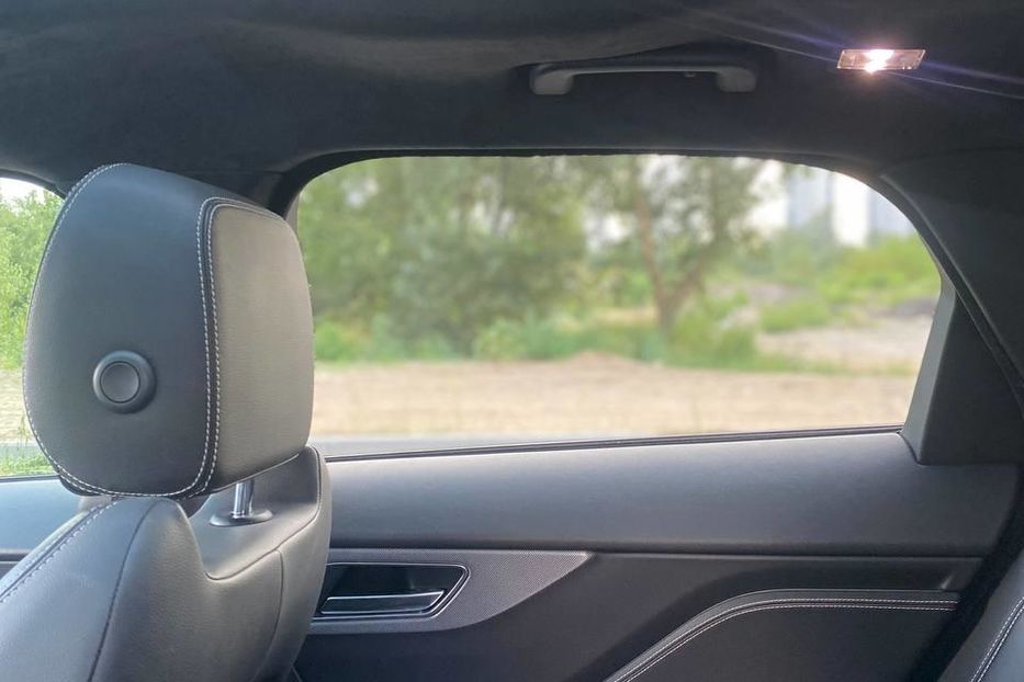 Продам Jaguar F-Pace 2017 года в Киеве