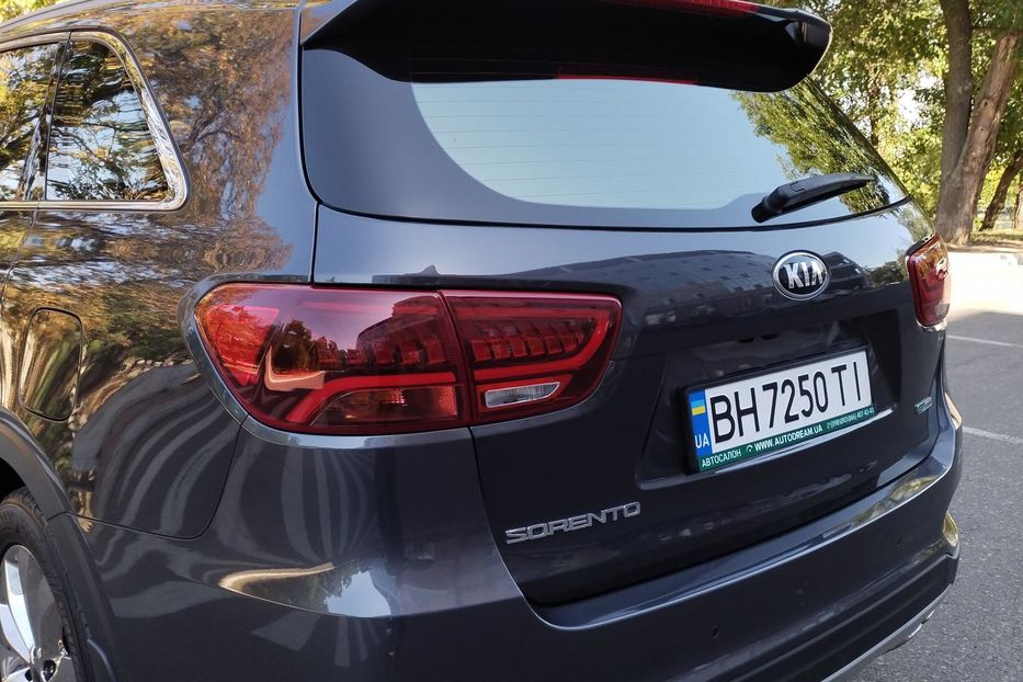 Продам Kia Sorento 2018 года в Одессе