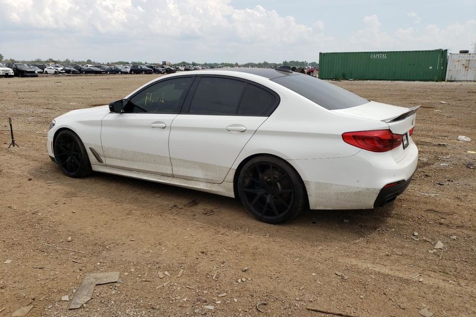 Продам BMW 550 M550 XI 2020 года в Киеве