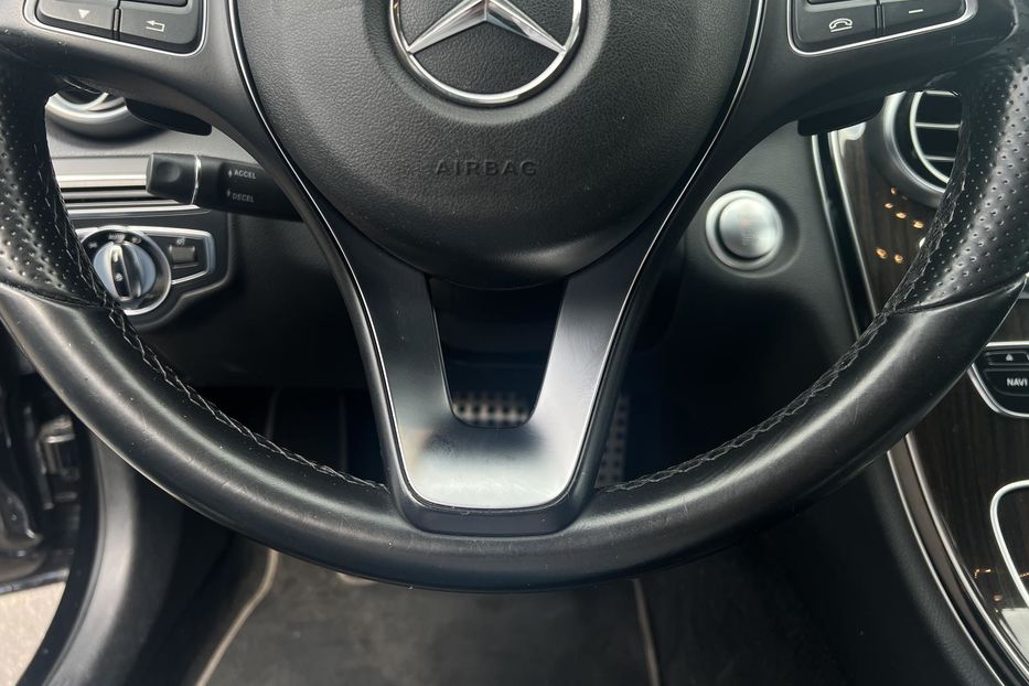 Продам Mercedes-Benz C-Class 300 2015 года в Полтаве