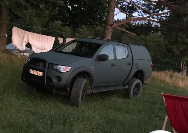 Продам Mitsubishi L 200 Доставка по Україні 2007 года в г. Борисполь, Киевская область