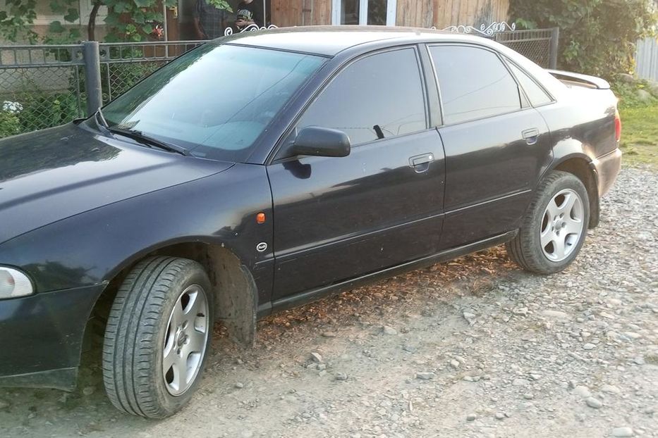 Продам Audi A4 B5 1996 года в г. Делятин, Ивано-Франковская область