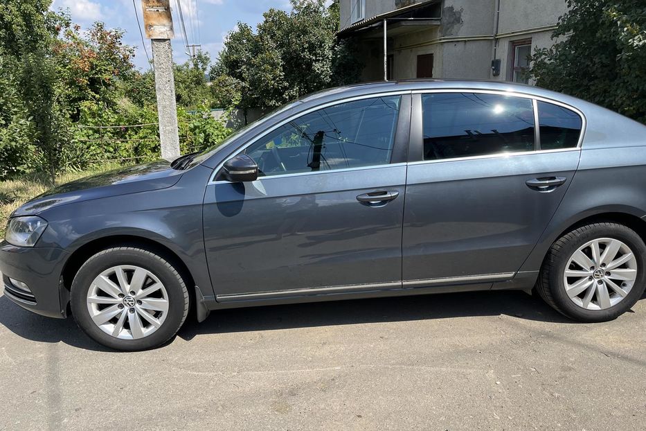 Продам Volkswagen Passat B7 2011 года в Хмельницком