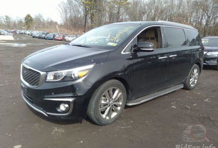 Продам Kia Sedona SX Limited 2017 года в Киеве