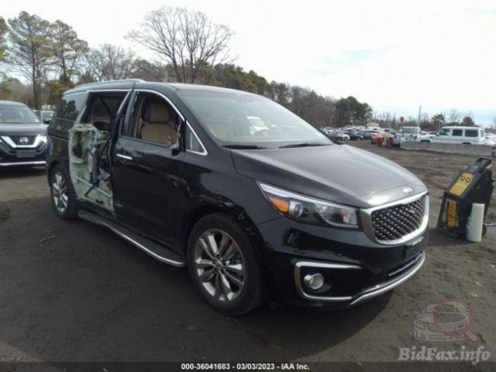 Продам Kia Sedona SX Limited 2017 года в Киеве