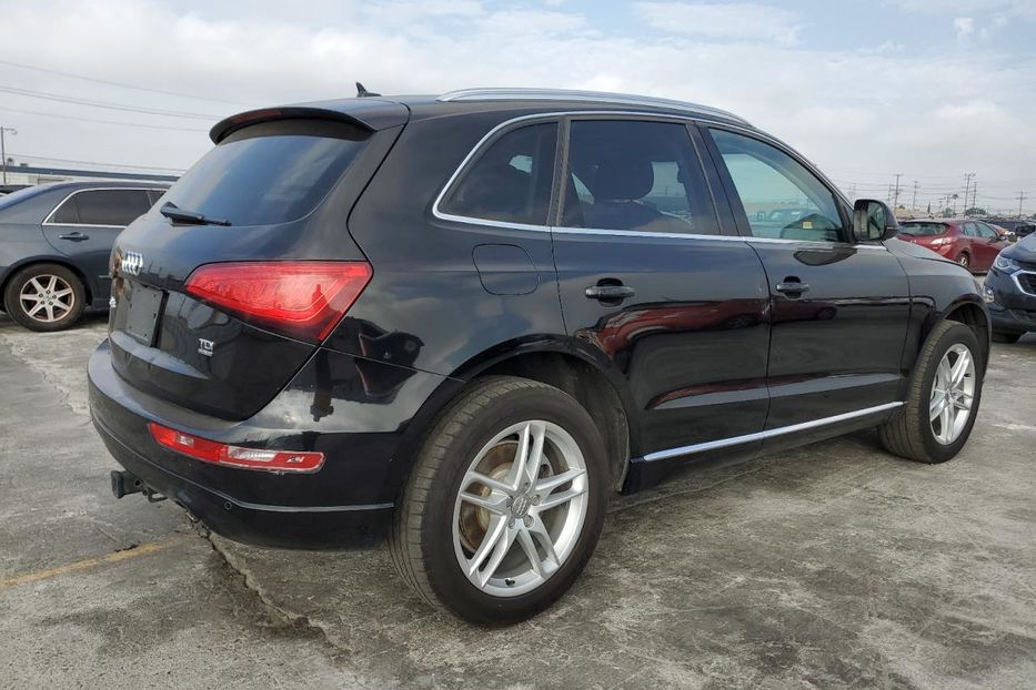 Продам Audi Q5 Premium PLus  2014 года в Луцке