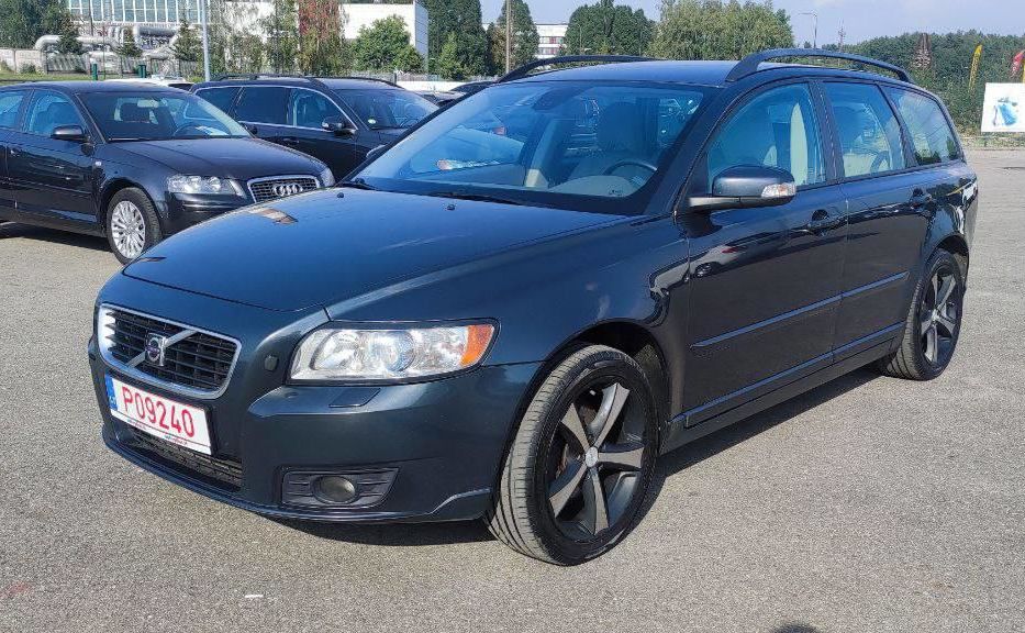 Продам Volvo V50 АВТОКАТАЛОГ - t.me/eco_auto 2008 года в Харькове