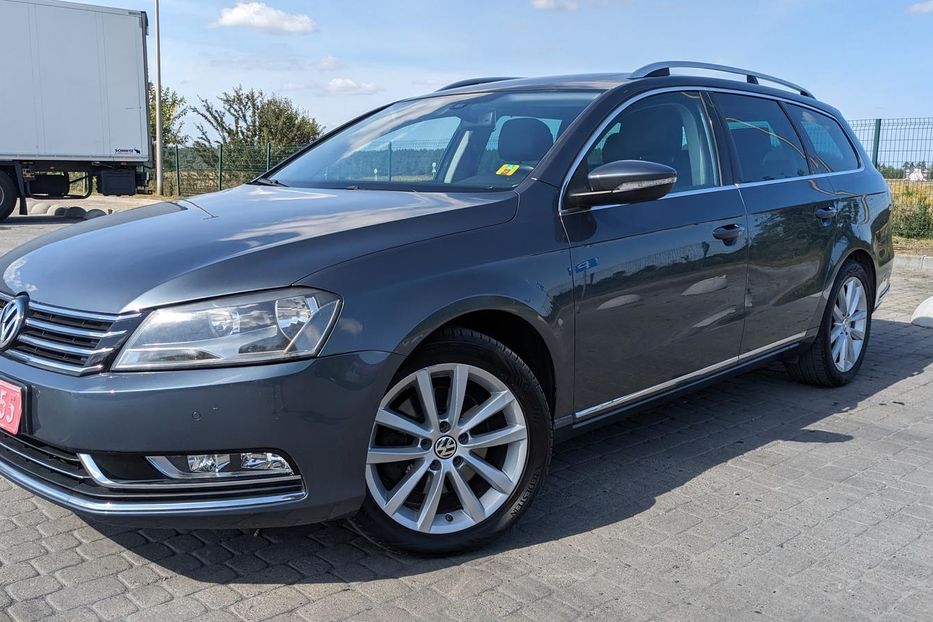 Продам Volkswagen Passat B7 Highline 2012 года в г. Радывылив, Ровенская область