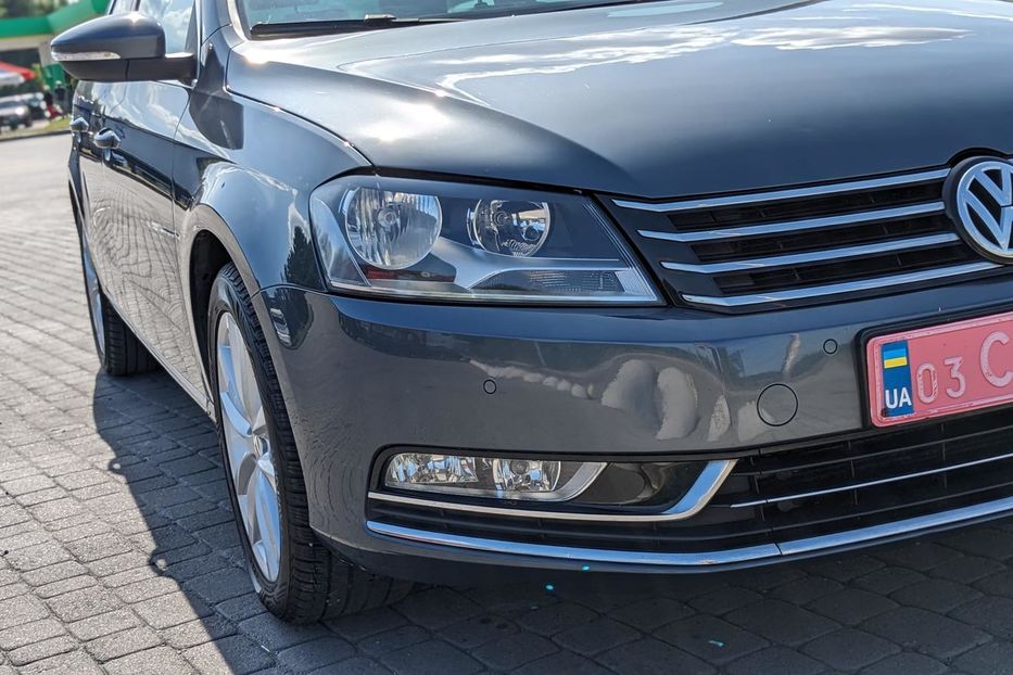 Продам Volkswagen Passat B7 Highline 2012 года в г. Радывылив, Ровенская область