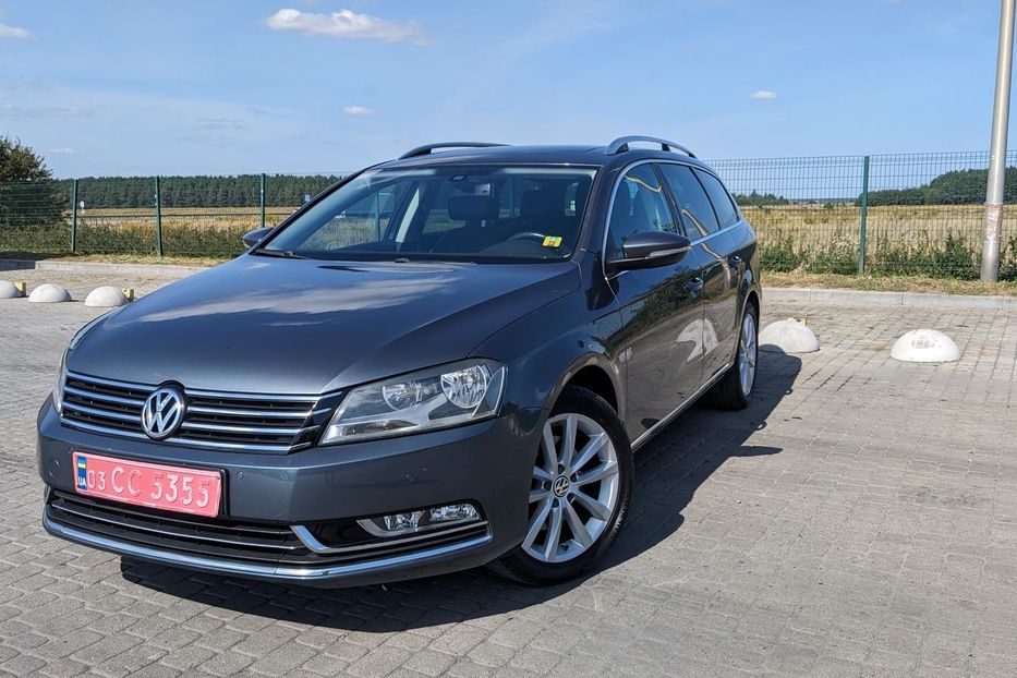 Продам Volkswagen Passat B7 Highline 2012 года в г. Радывылив, Ровенская область