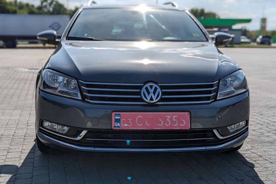 Продам Volkswagen Passat B7 Highline 2012 года в г. Радывылив, Ровенская область