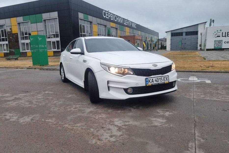 Продам Kia Optima 2017 года в Киеве