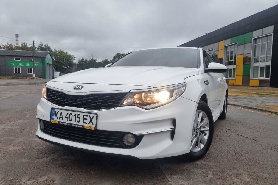 Продам Kia Optima 2017 года в Киеве