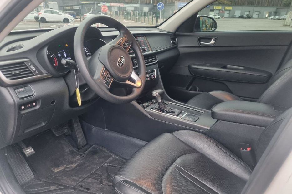 Продам Kia Optima 2017 года в Киеве