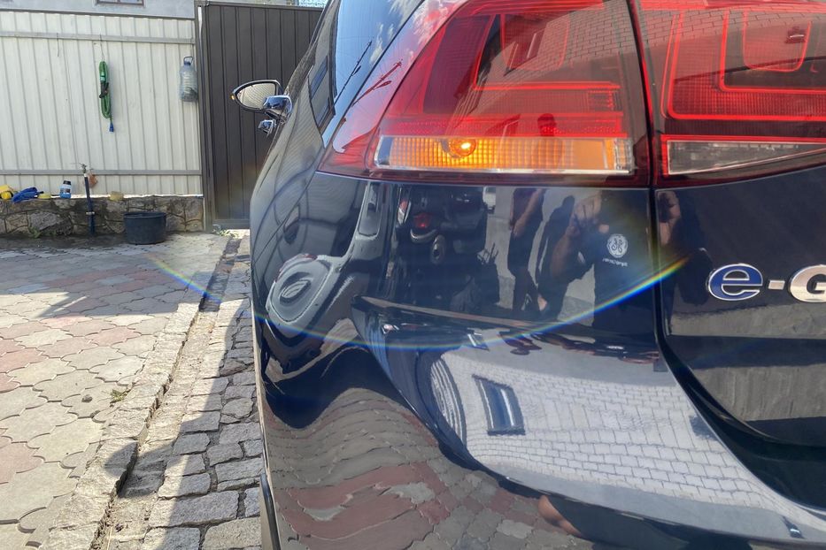 Продам Volkswagen e-Golf 2016 года в Виннице