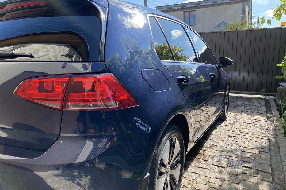 Продам Volkswagen e-Golf 2016 года в Виннице