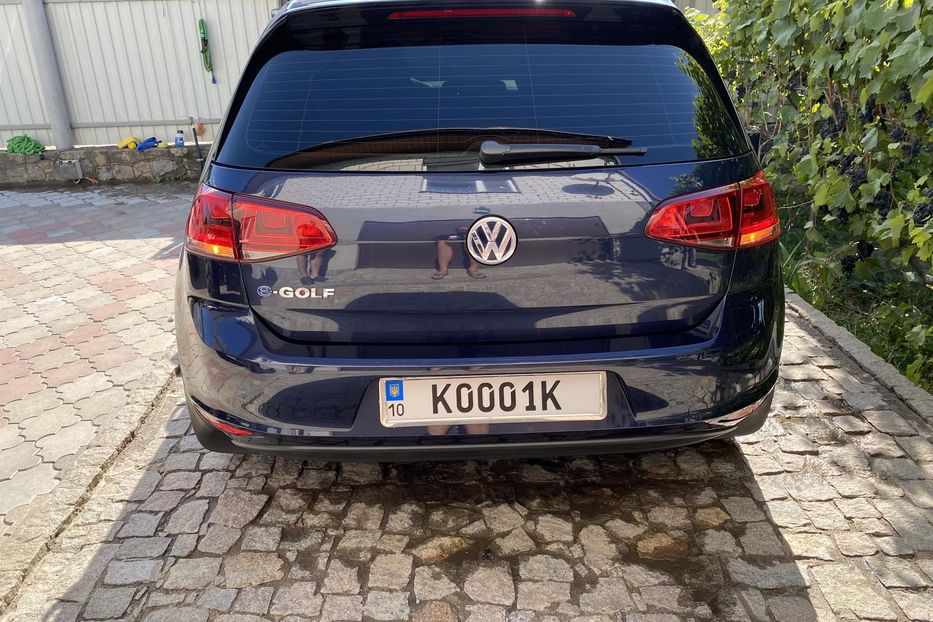 Продам Volkswagen e-Golf 2016 года в Виннице