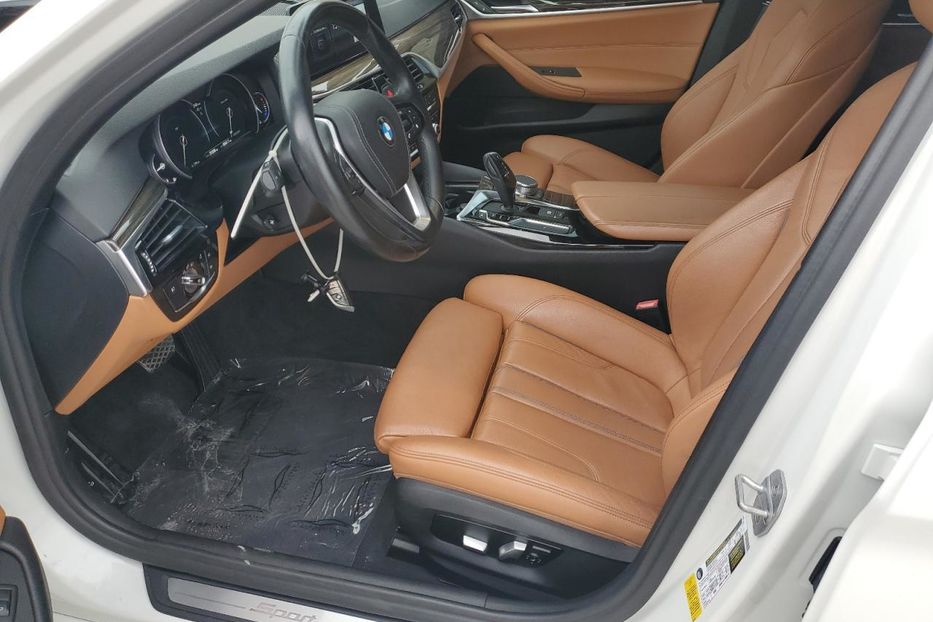 Продам BMW 530 I 2018 года в Киеве