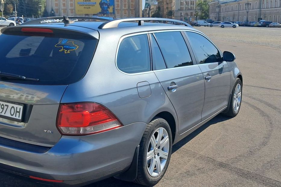 Продам Volkswagen Golf  VI 2014 года в Харькове