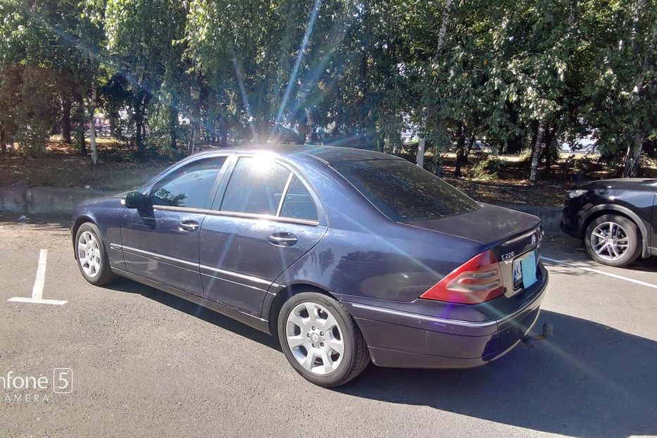 Продам Mercedes-Benz C-Class С 220 Сdi 2000 года в Киеве