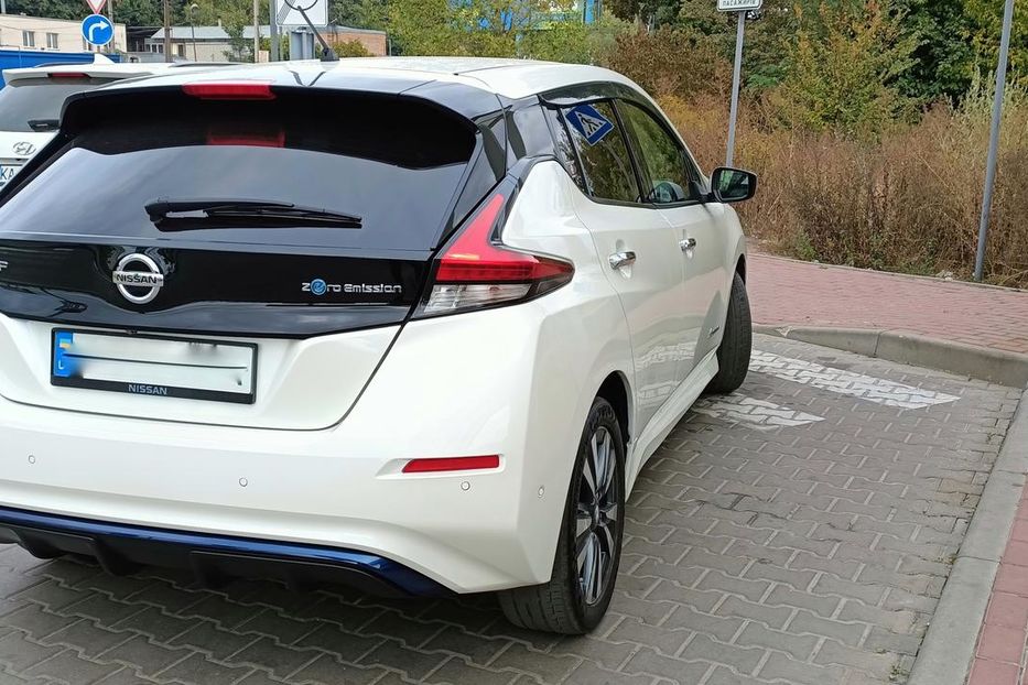 Продам Nissan Leaf 2018 года в г. Вишневое, Киевская область