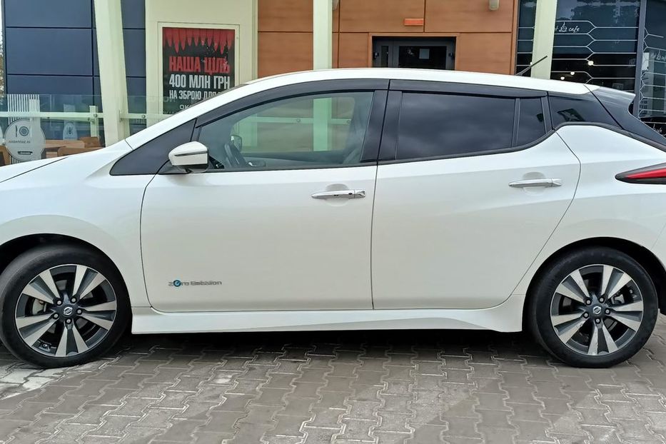 Продам Nissan Leaf 2018 года в г. Вишневое, Киевская область