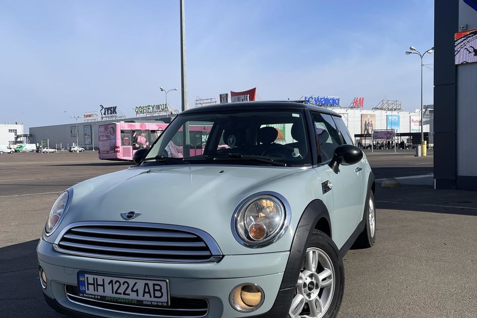 Продам MINI Cooper 2011 года в Одессе
