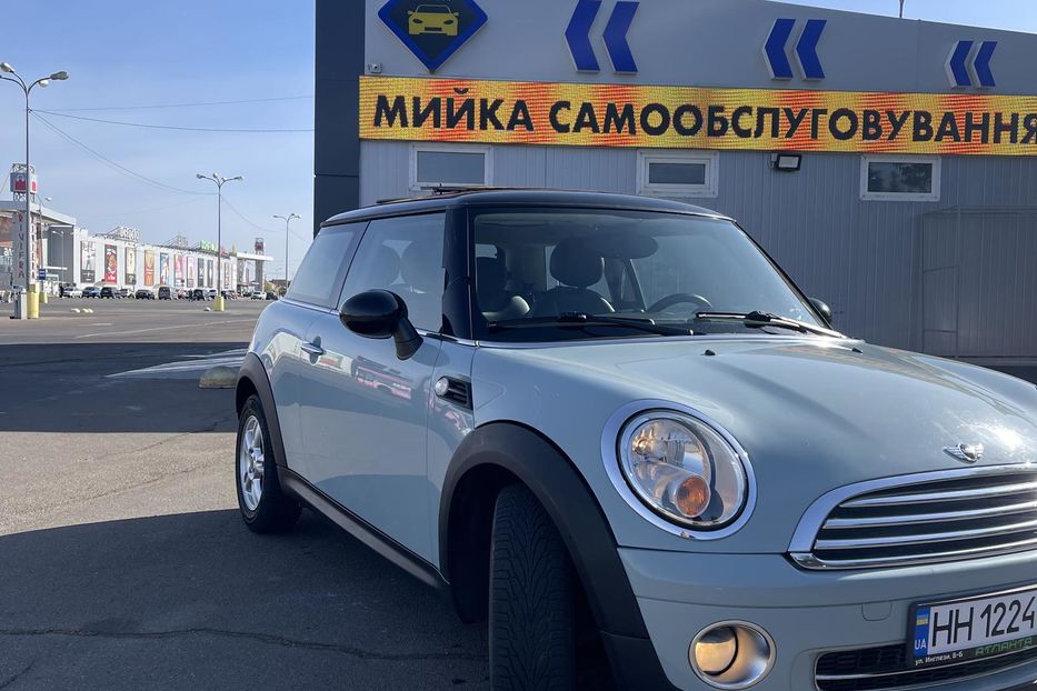 Продам MINI Cooper 2011 года в Одессе