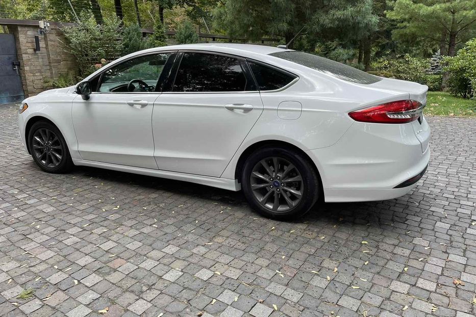 Продам Ford Fusion 2016 года в г. Ворзель, Киевская область